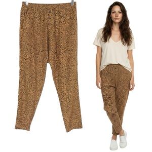 The Fifth Animal Leopard Harem Lightweight Flowy Elastic Waist Pocket Pants